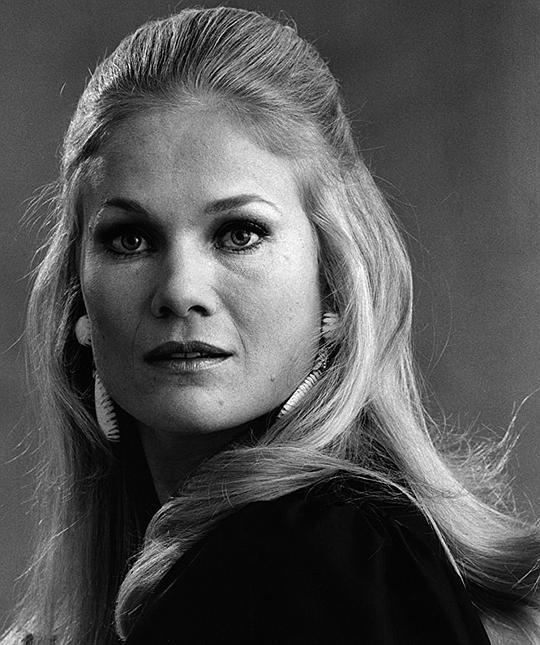 比比·贝什 Bibi Besch