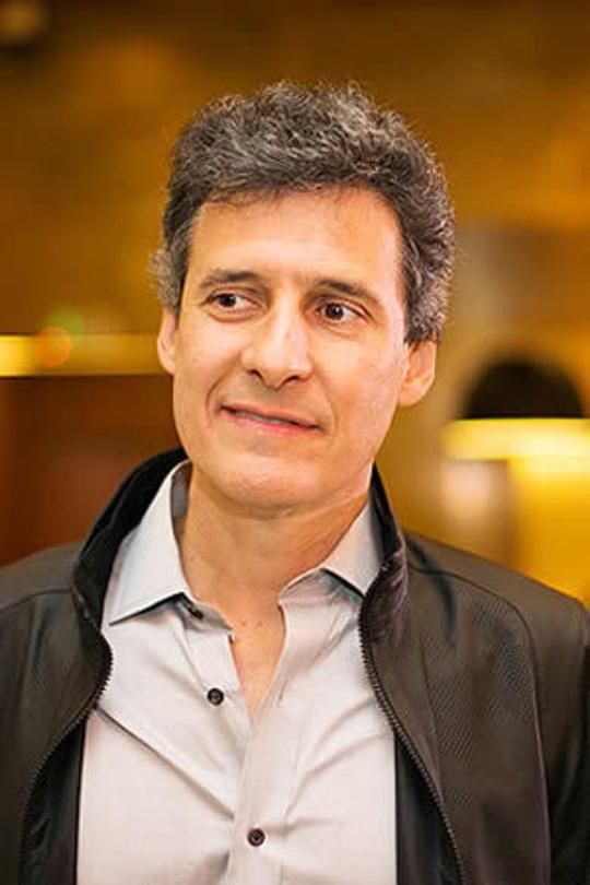 罗伯特·桑杜奇 Roberto Santucci