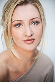 戴西·艾特肯斯 Daisy Aitkens