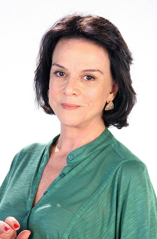 克拉丽斯·阿布让拉 Clarisse Abujamra