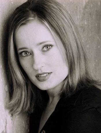温迪·拉塞尔 Wendy Russell