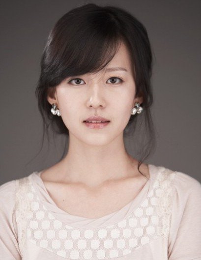 李素胤 So-yoon Lee