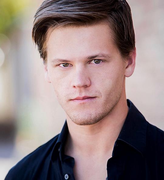 奥斯丁·R·格兰特 Austin R. Grant