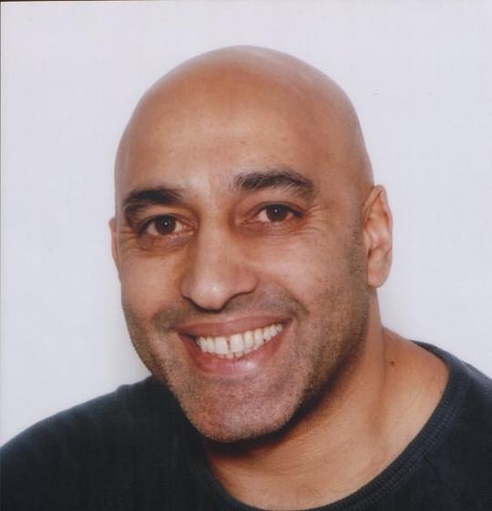 莫伊·哈桑 Moey Hassan