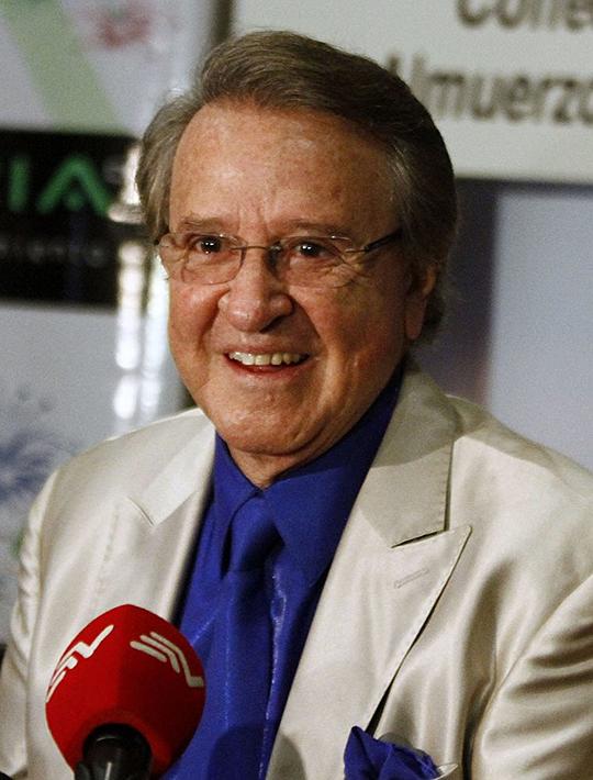 卡洛斯·毕亚格兰 Carlos Villagrán