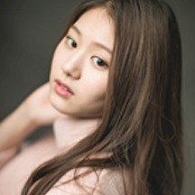 郑灿菲 Chan-bi  Jeong