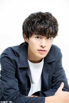 富田健太郎 Kentaro Tomita