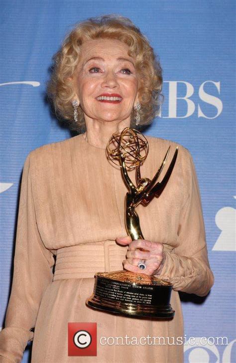 阿格奈什·尼克松 Agnes Nixon