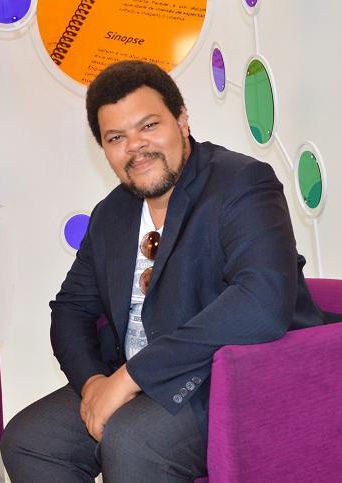 巴布·桑塔纳 Babu Santana
