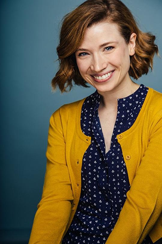 阿曼达·亚罗斯 Amanda Jaros