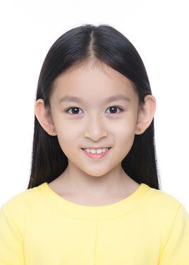 李晨语 Chenyu Li
