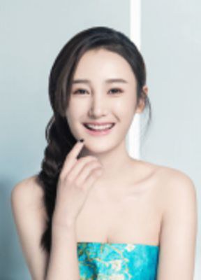 杨雅歆然 Yaxinran Yang
