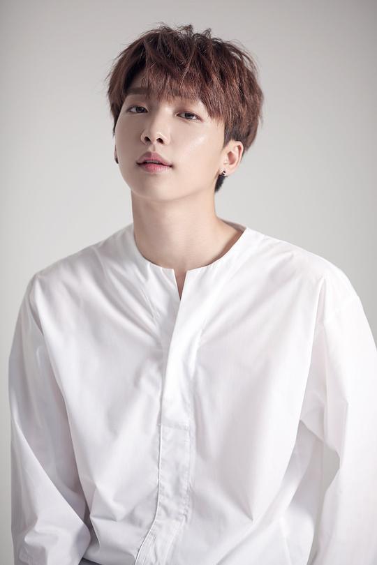 郑世云 Jeong Se Woon