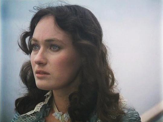 拉丽萨·古泽耶娃 Larisa Guzeyeva