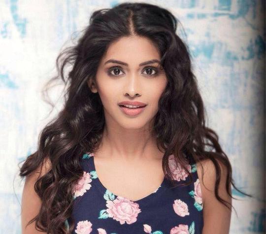 安佳丽·帕蒂尔 Anjali Patil