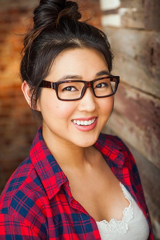 安吉·金 Angie Kim