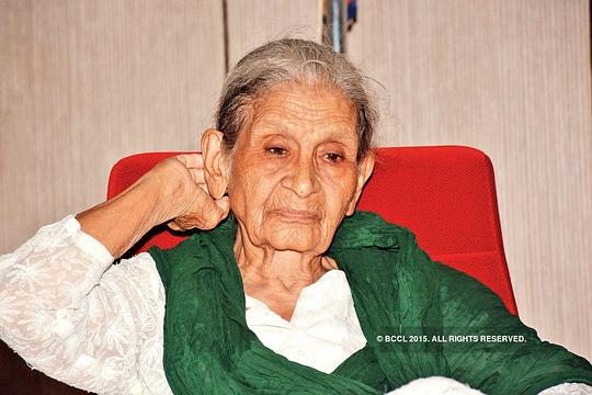 法如克·贾法尔 Farrukh Jaffar