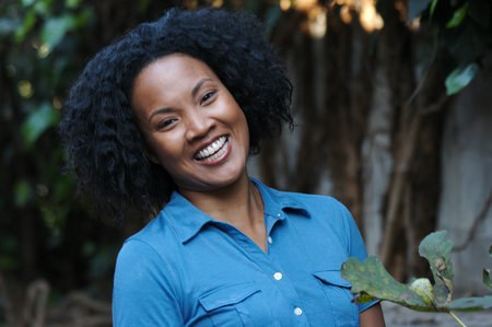 伊冯娜·赫夫 Yvonne Huff