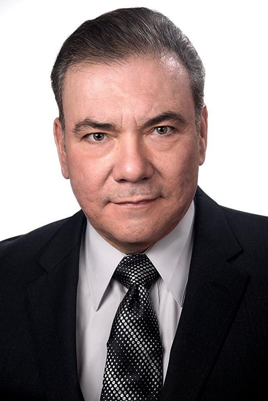理查德·彼得罗切利 Richard Petrocelli