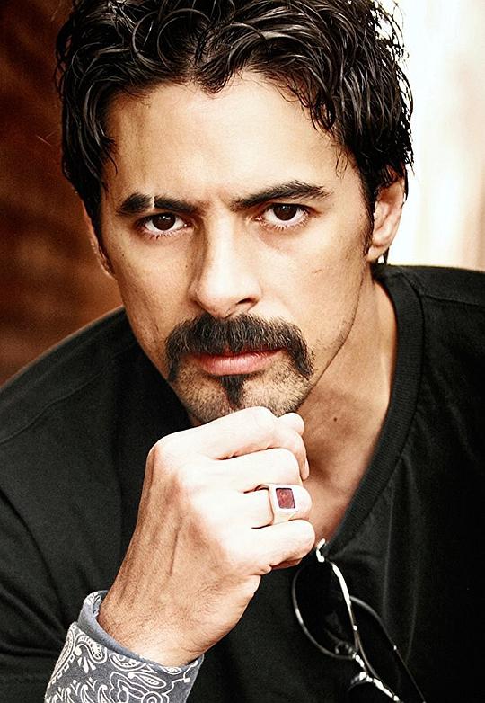 里卡多·马姆多 Ricardo Mamood