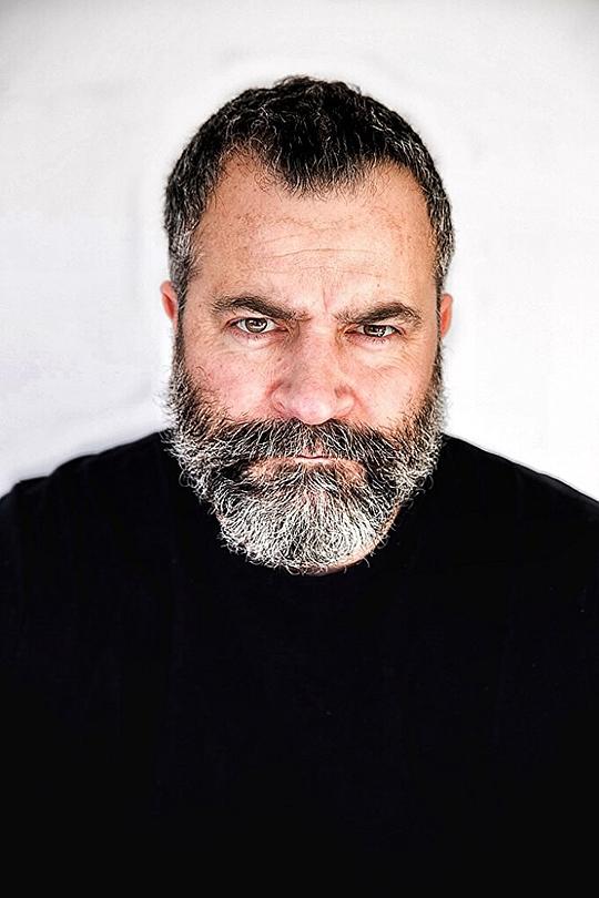 加里·奥利弗 Gary Oliver