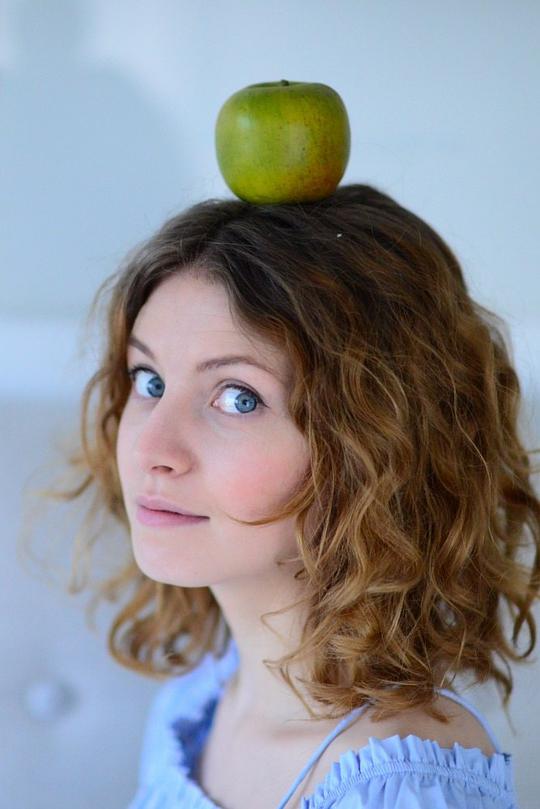 玛丽·梅曾巴克 Marie Meinzenbach