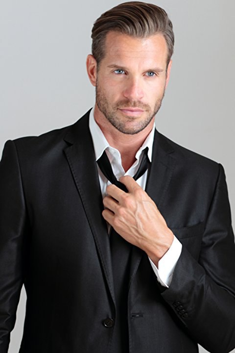 斯蒂芬·鲁斯泽 Stephen Huszar