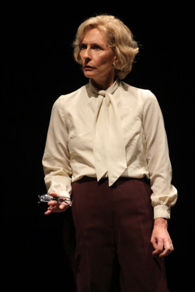 基特·弗拉纳根 Kit Flanagan