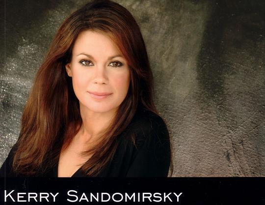 克莉·桑多米尔斯基 Kerry Sandomirsky
