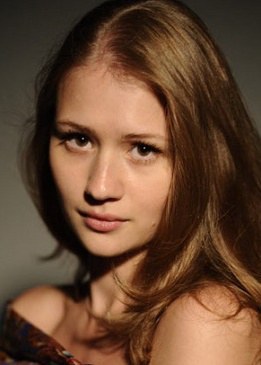 安娜·力万诺娃 Anna Levanova