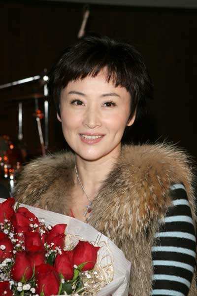 于莉 Li Yu