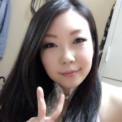 松井理子 Riko Matsui