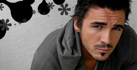 伯勒尔·戴斯托捏 Blerim Destani