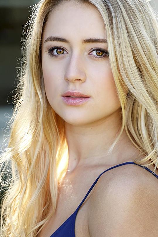 丽兹·布罗德威 Lizze Broadway