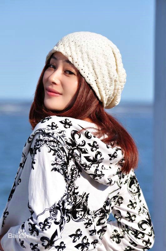 陈子婕 Zijie Chen