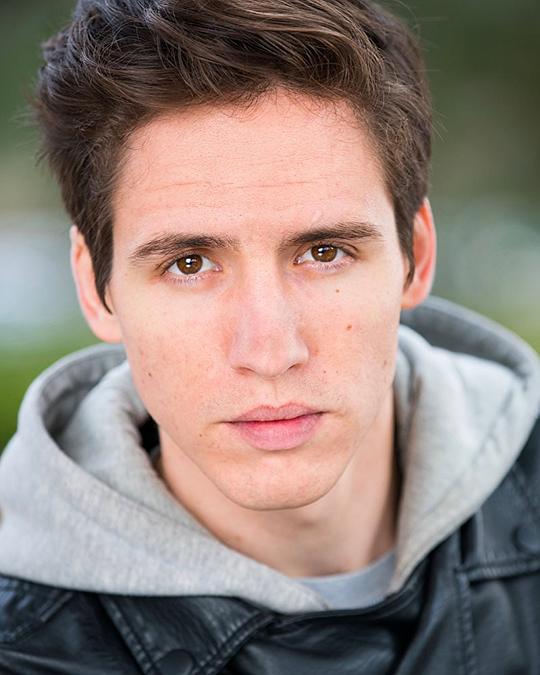 亚当·亨斯利 Adam Henslee