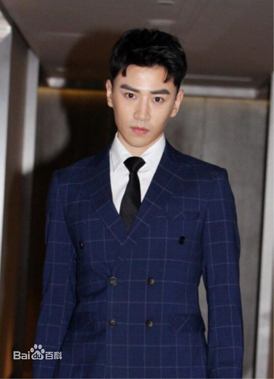 张超人 Chaoren Zhang