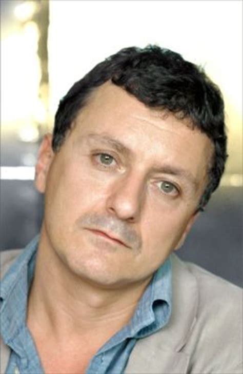 瓦莱里奥·比纳斯科 Valerio Binasco