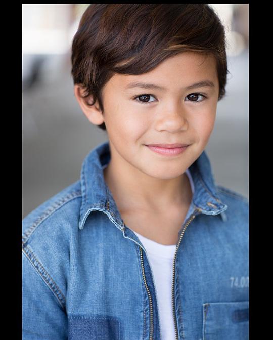 德里克·麦凯布 Deric McCabe