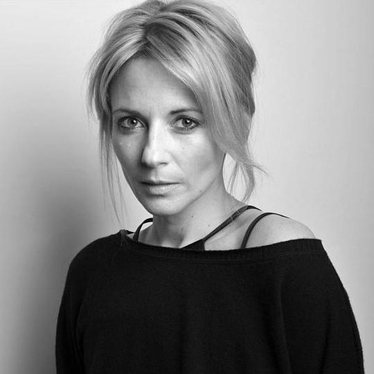 丽莎·迪伦 Lisa Dillon