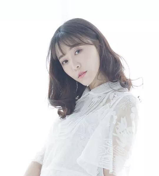 陈奕妃 Yifei Chen