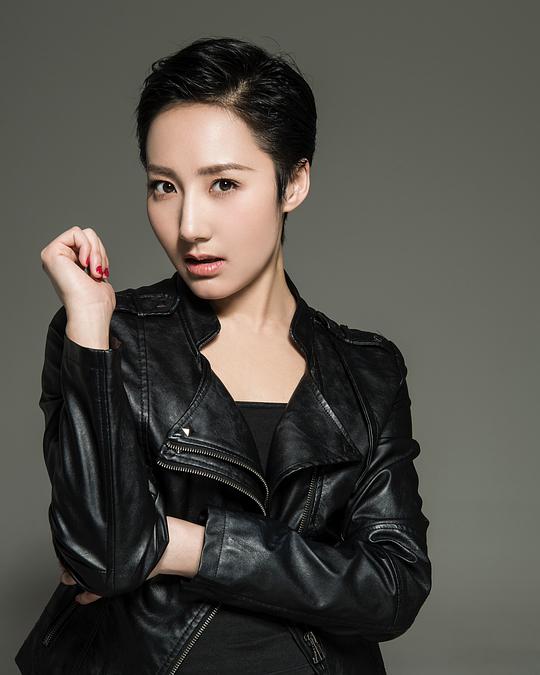孙弋惟 Yiwei Sun