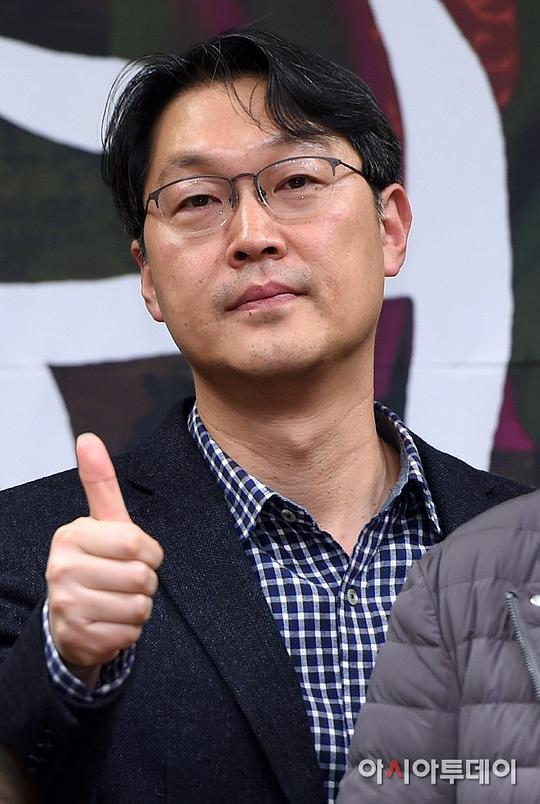 孙政贤 Jung-hyun Son