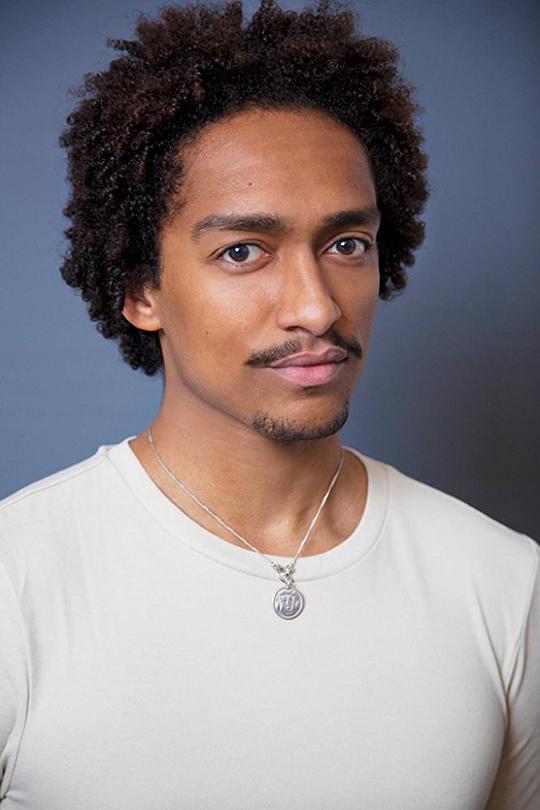 亚历克斯·索耶 Alex Sawyer