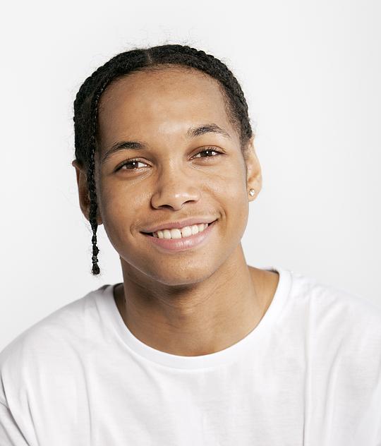泰勒斯·麦肯齐 Tyrus Mckenzie