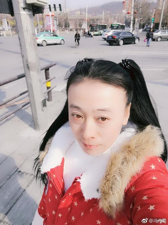 冯丹菊 Danju Feng