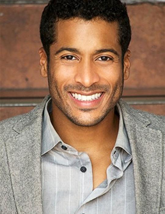 纳尔逊·埃斯特韦斯 Nelson Estevez