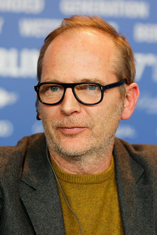 艾蒂安·科马尔 Etienne Comar