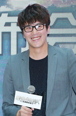 梁皓贻 Haoyi Liang