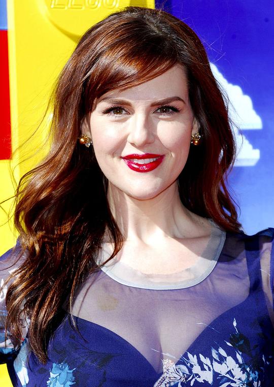 萨拉·茹 Sara Rue